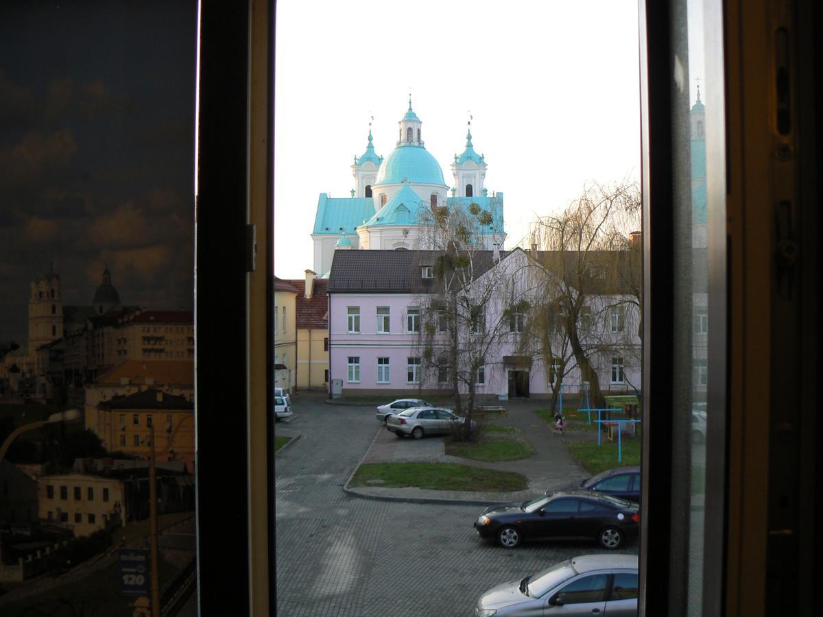 Apartment In Sacyjalistycnaja 39 Hrodna Exterior foto